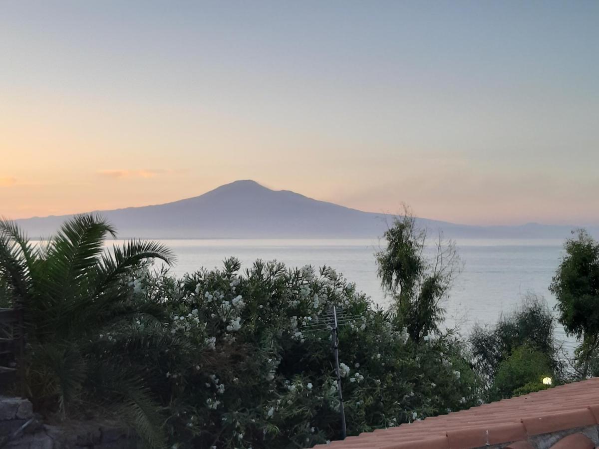 Seeonsea Apartment Agnone Bagni Esterno foto