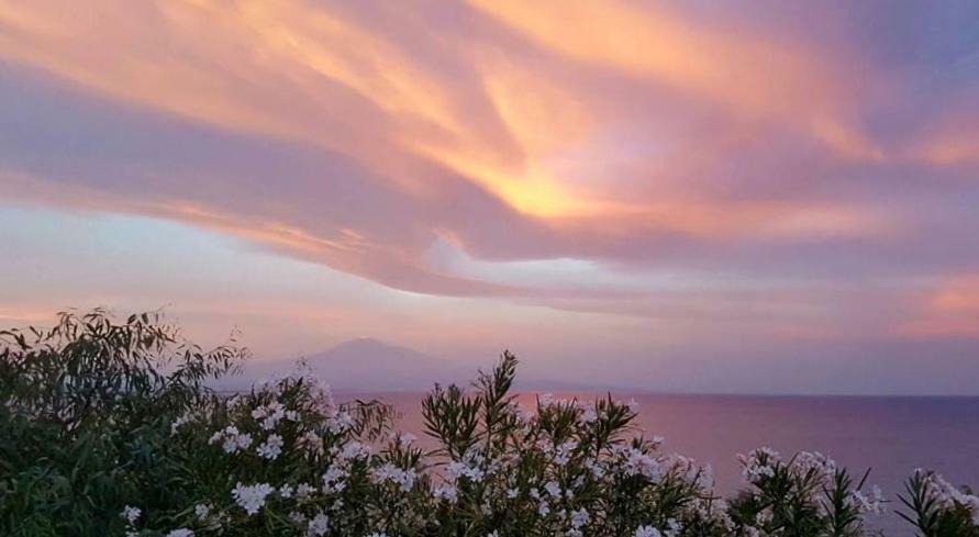 Seeonsea Apartment Agnone Bagni Esterno foto